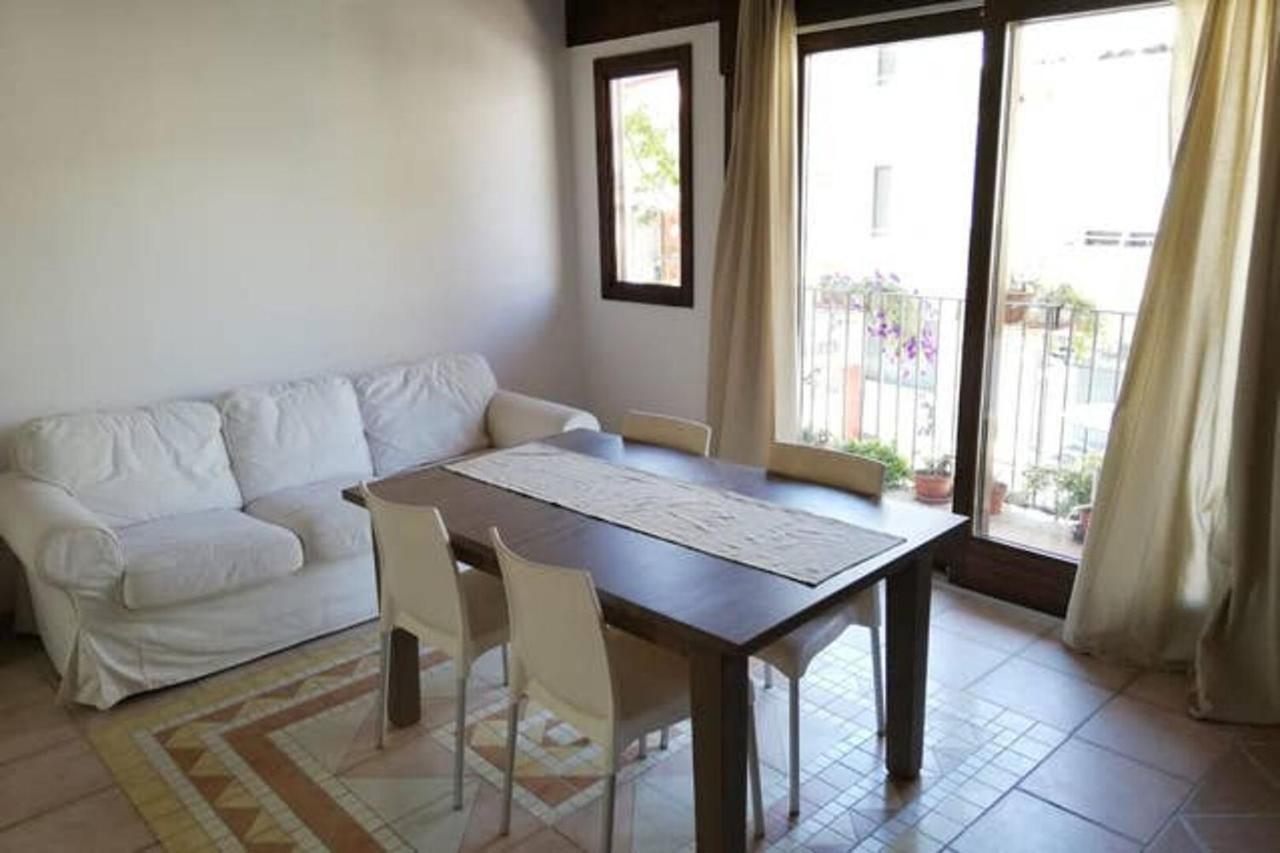 Appartamento a 100mt mare Pozzallo Exterior foto